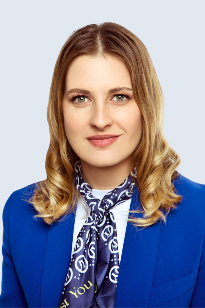 Magdalena Przebinda
Customer manager
